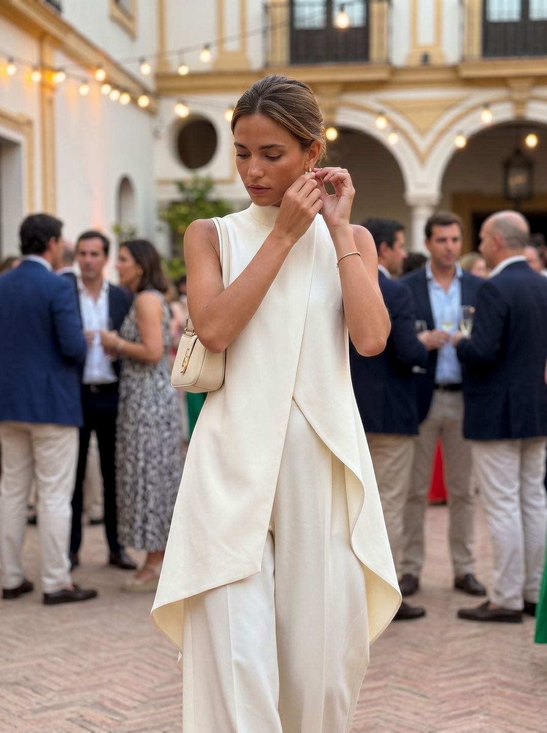 Sara | Haut Drapé Asymétrique & Pantalon Large