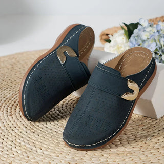 Sandales compensées élégantes Marel en tissu raffiné