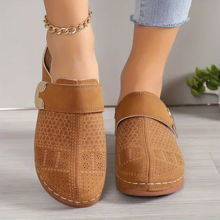 Sandales compensées élégantes Marel en tissu raffiné