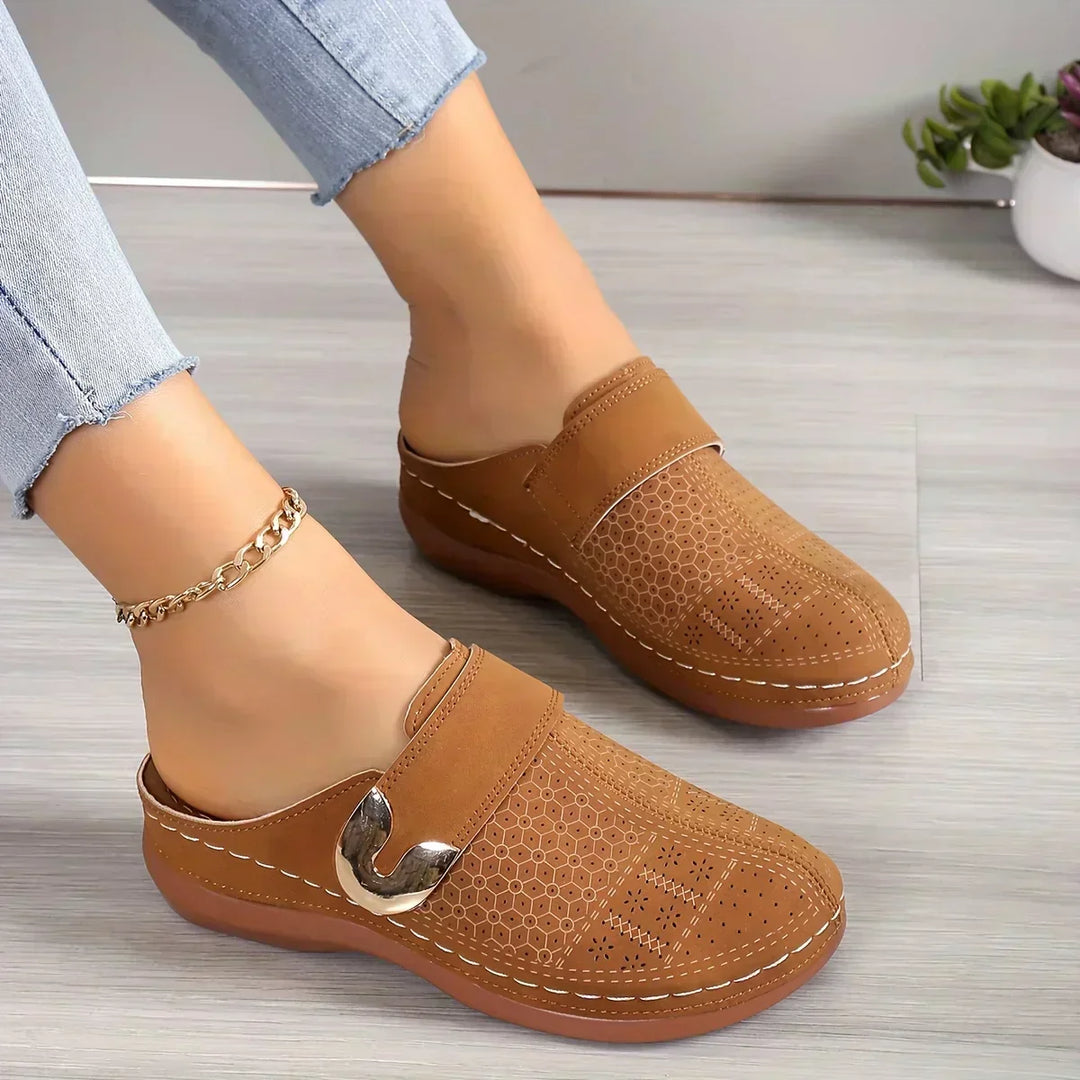 Sandales compensées élégantes Marel en tissu raffiné