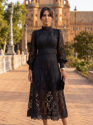 Robe Élégante Carmona en Soie – Maison Claire et Sylvie