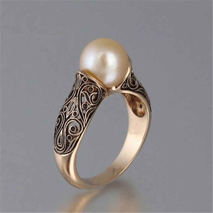 Bague en Perles Vintage Dorée Intemporelle