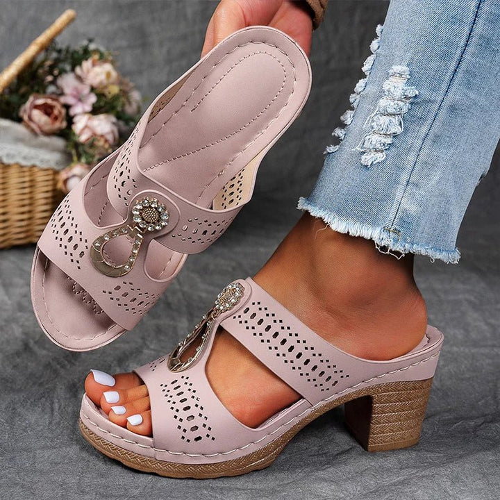 Sandales Orthopédiques Élégantes Nora - Confort et Chic intemporel